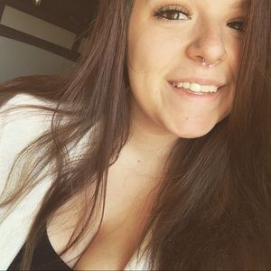 Meet your Posher, Ashlee